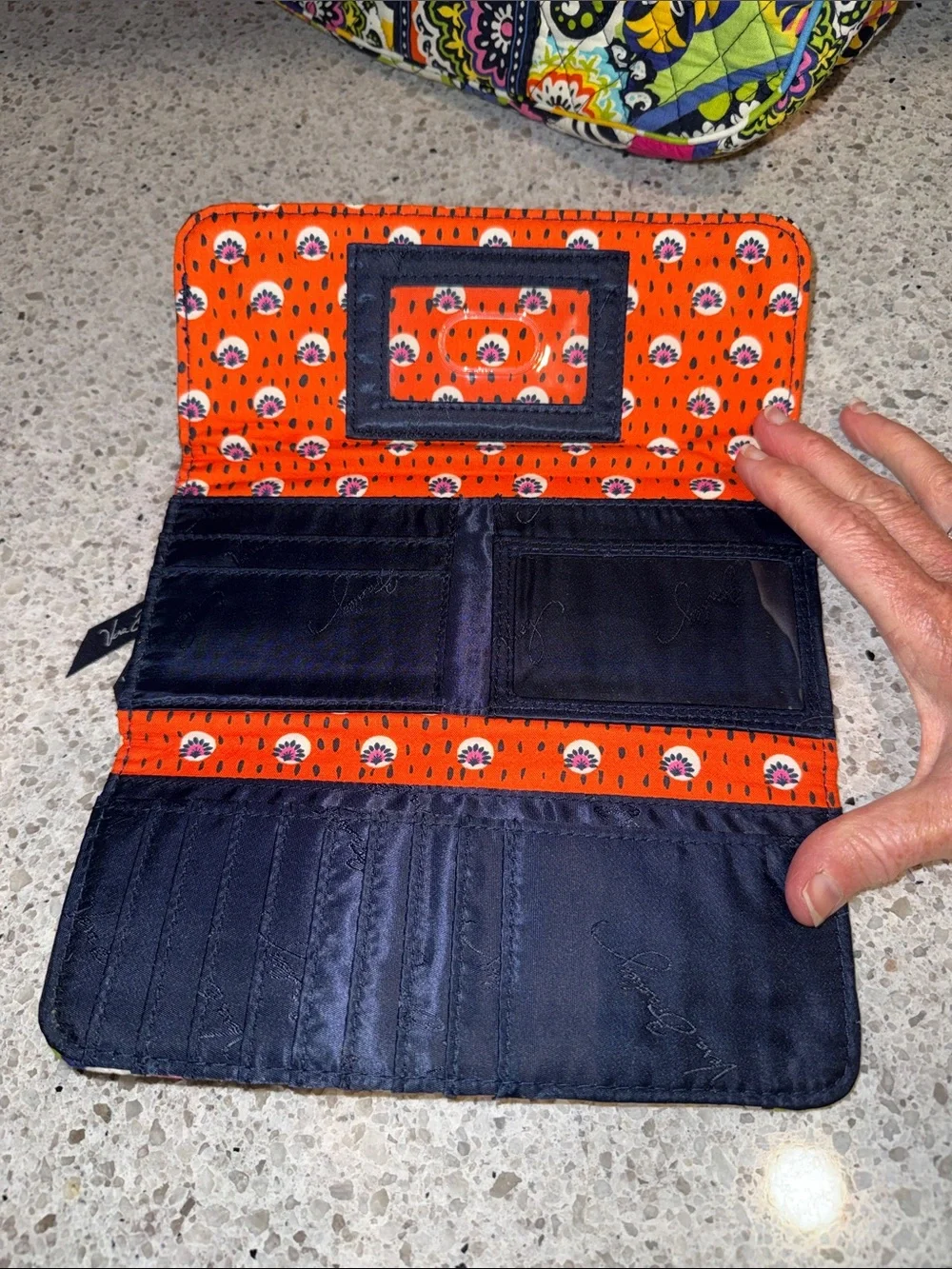 Vera Bradley Caryall Crossbody and Trifold Wallet in Rio. EUC